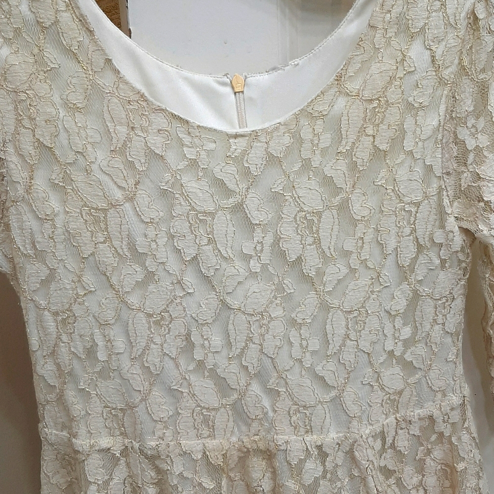 Pretty gold dress